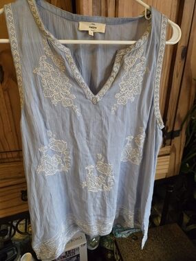 entro Light Blue Sleeveless Embroidered V-Neck Tank